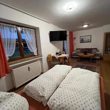 Suttner شقة